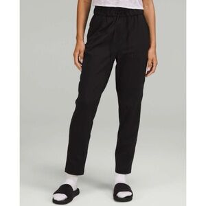 Lululemon High Rise Pants Black Size 14 Ankle Straight Stretchy W5EPCS 7/8